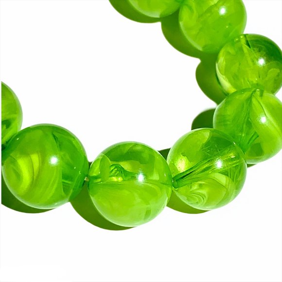 Vintage Translucent Bead Lucite Stretch Bracelet - Picture 2 of 3